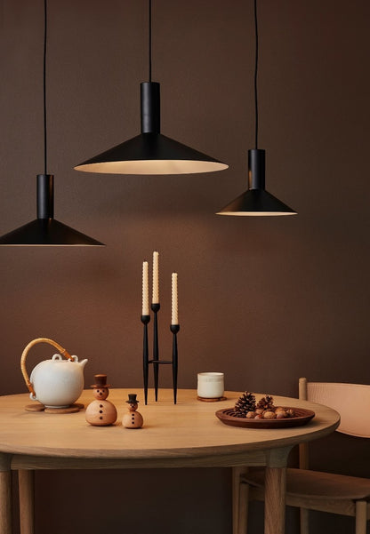 Apollo Ljusstake 32 cm Svart