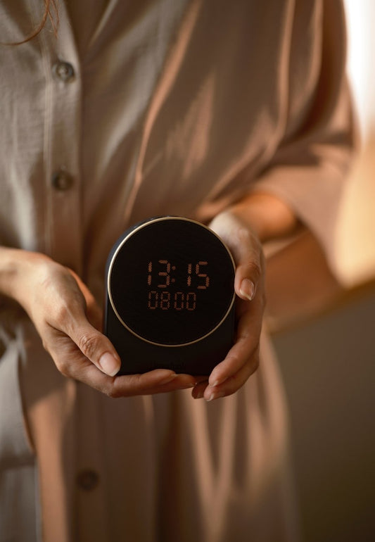 Ivy Väckarklocka Wake-up light Sömnljud Bluetooth Svart