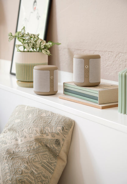 Karl Högtalare Bluetooth 5.1 Qi Ivory Sand