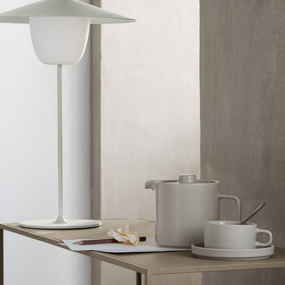 Pilar Tekanna 1L Moonbeam